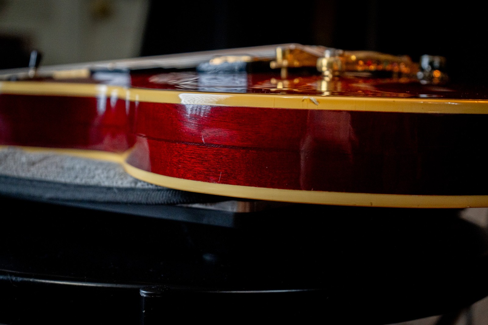 Gibson Les Paul Custom 1974 Wine Red 1st year 100% Original collectors piece.