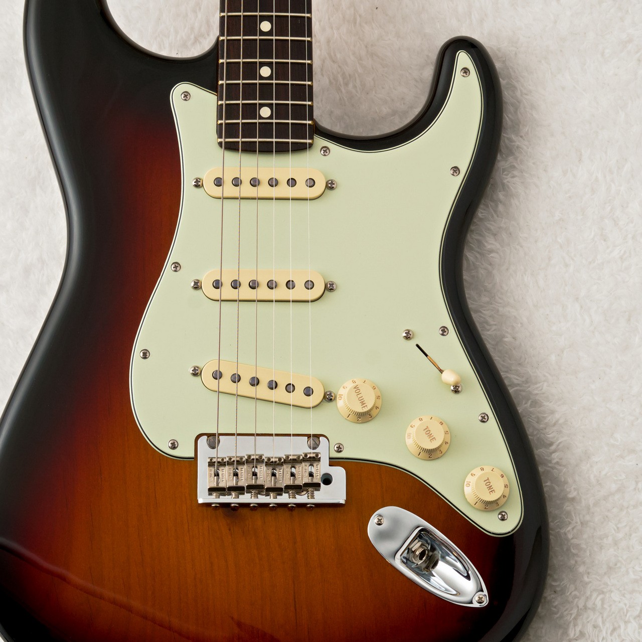 Fender American Professional Stratocaster Mod. 3TSB (Gig bag included) 3.83kg