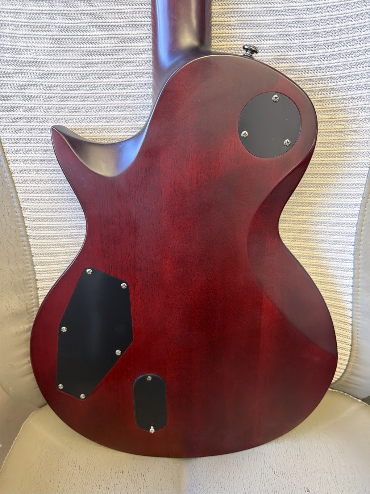 ESP LTD EC-401QM Electric Guitar See-Thru Black Cherry Sunburst Hardly Used Mint