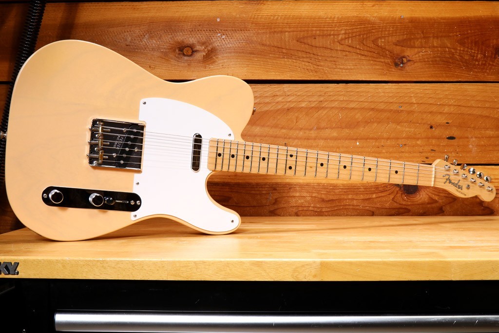 Fender Highway One TEXAS TELECASTER +HSC Honey Blonde Tele SD PUs 68835