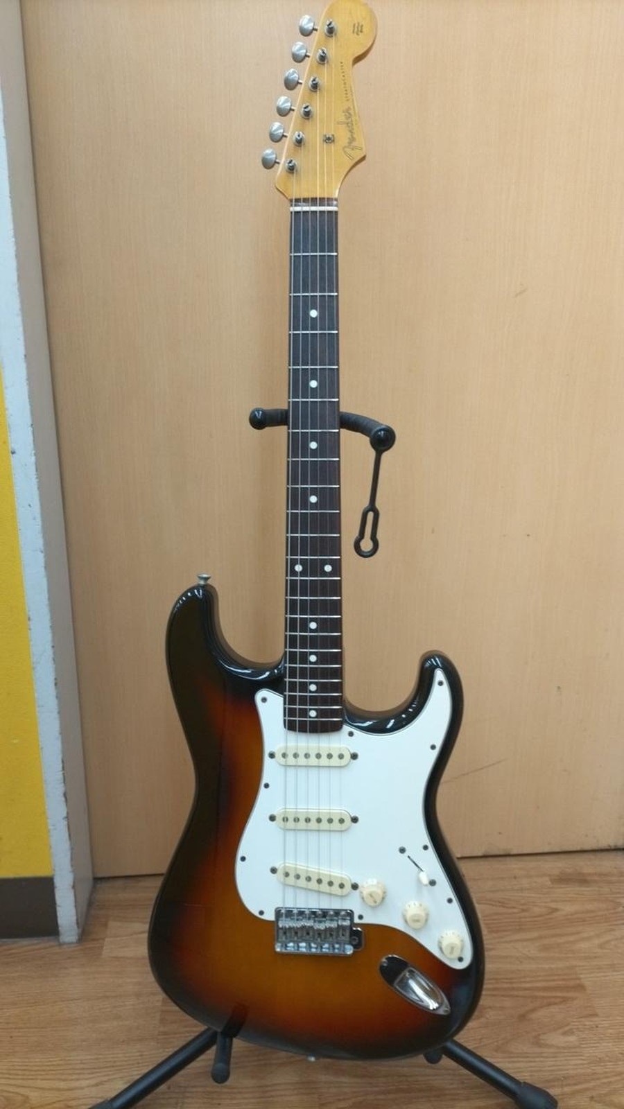 FENDER JAPAN ST62-53 BLK Used 1993 Basswood body Rosewood fingerboard w/Softcase
