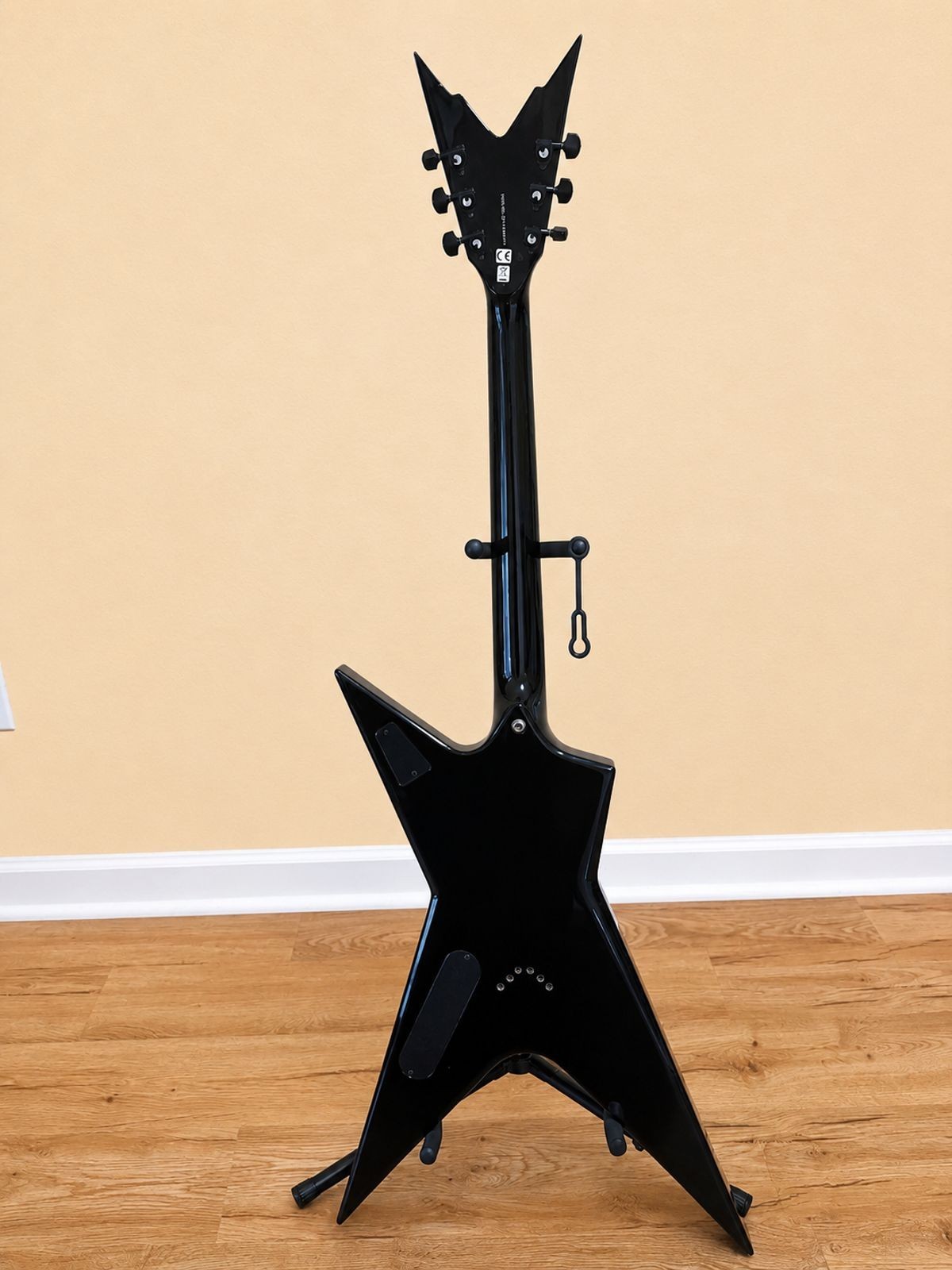Dean Stealth Dimebag Darrell Signature Model – Black/Silver Rare Dimebag Stealth