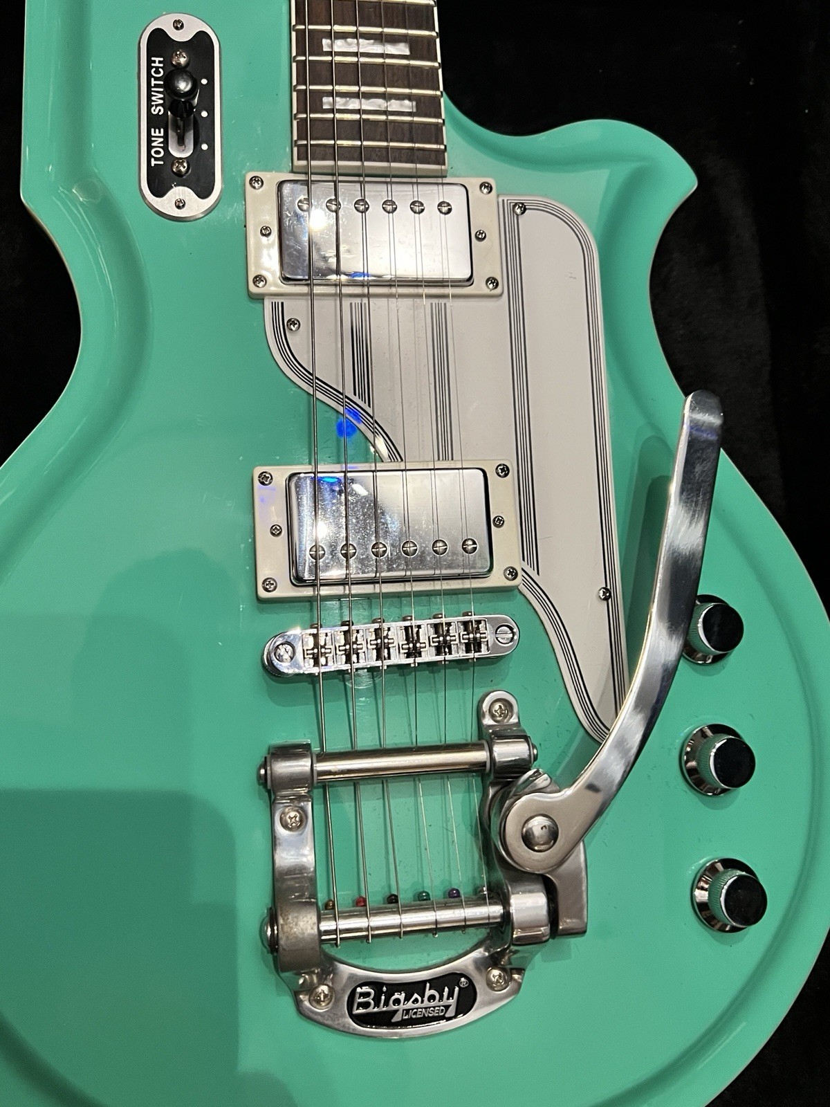 Eastwood Airline Guitars MAP DLX