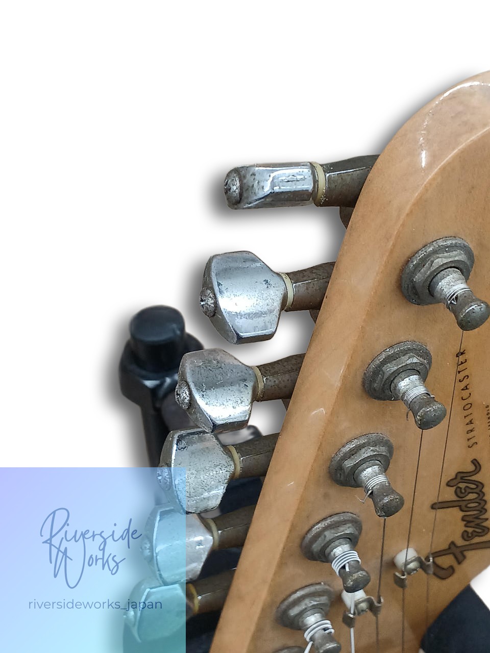 FENDER JAPAN Electric Guitar STS-550