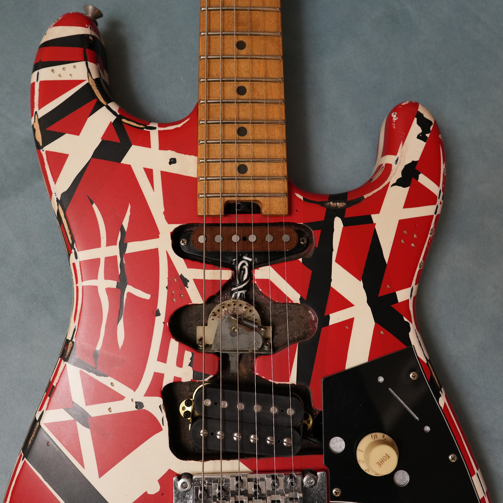 EVH Striped Series Frankenstein Frankie Red with Black Stripes Relic Guitar
