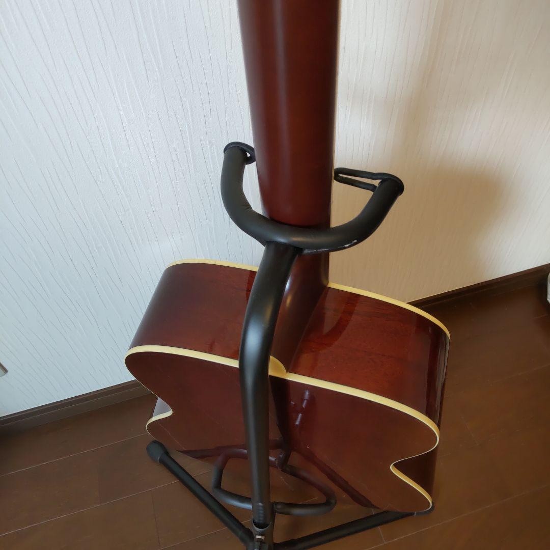Acoustic guitar FS 820 with stand