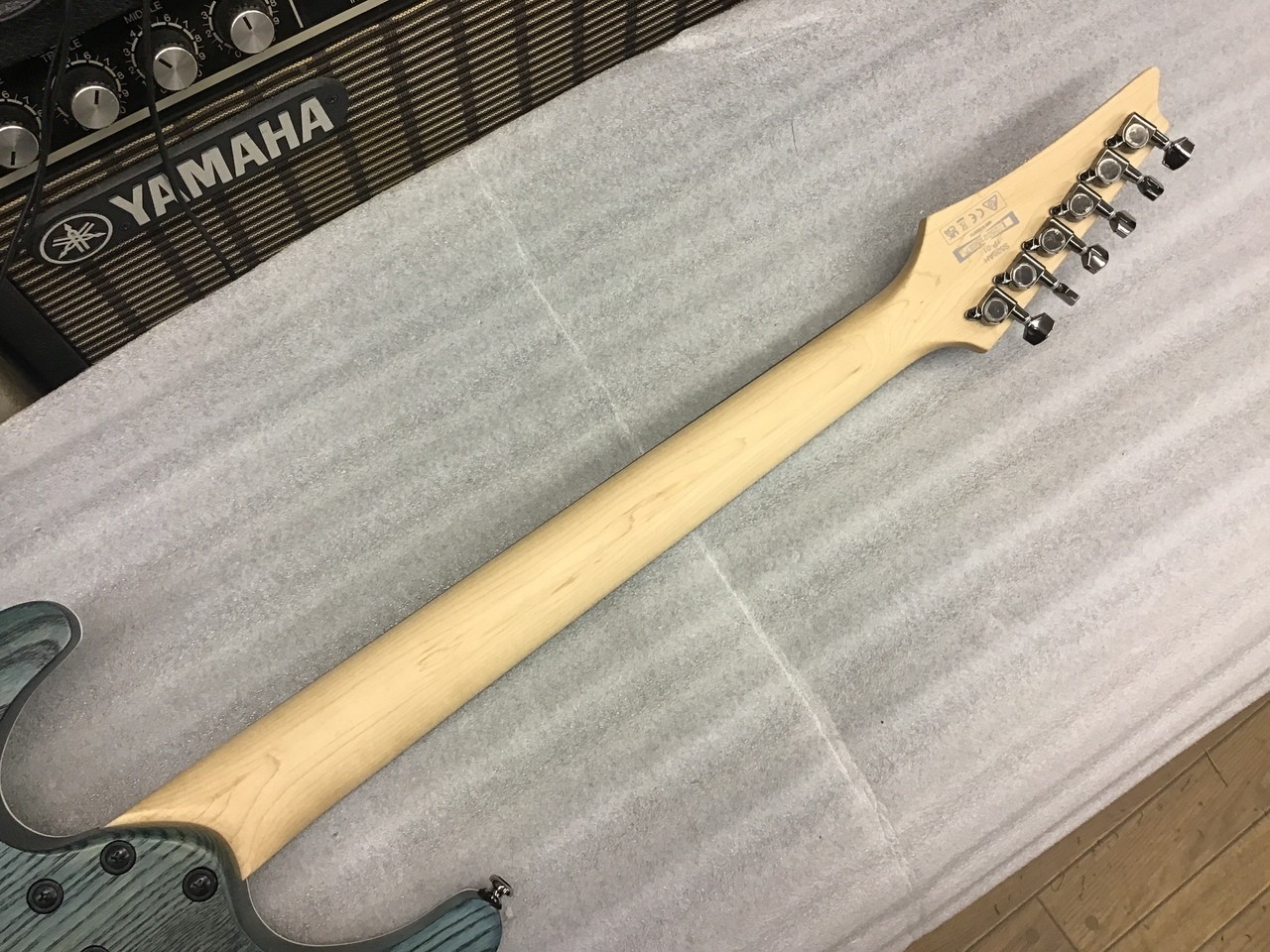 Ibanez S520AH/OBF Electric Guitar Ash Body Rosewood Neck 648mm Scale Used