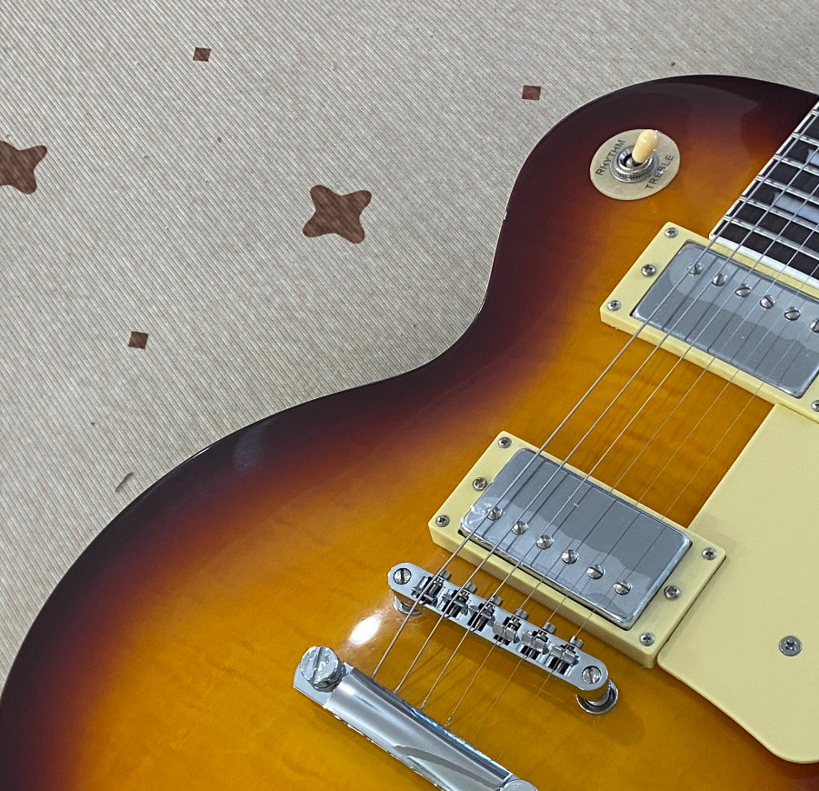 6 String Solid Body Electric Guitar Vintage Sunburst Dual Humbuckers