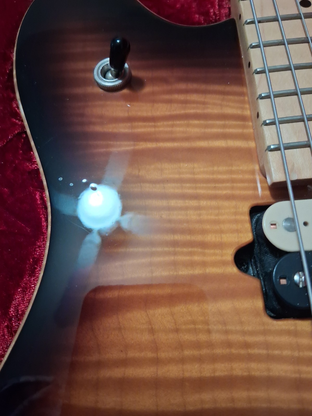 Peavey USA Wolfgang EVH Flame Special – 2001 – Vintage Sunburst – Curly Maple To