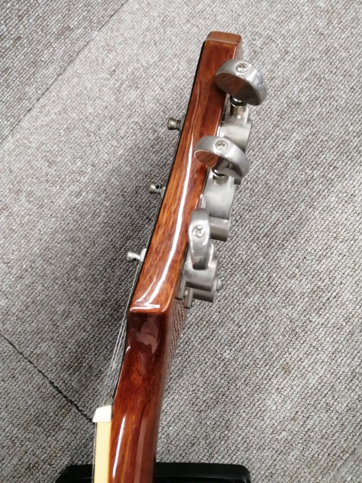 EPIPHONE LESPAULSTANDARD Used Mahogany body Mahogany neck Cherry Burst