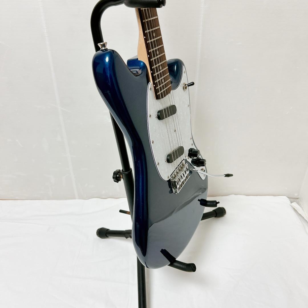 BACCHUS Mustang Electric Guitar Navy Blue Excellent Condition with Arm