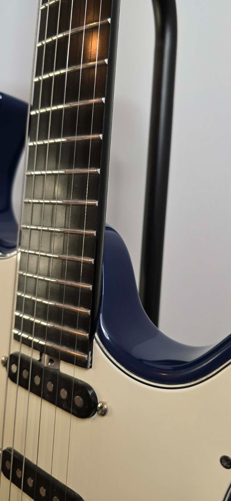 Parker NiteFly NFV2 Guitar Blue & White 2011 USA + Original Gig Bag, VG
