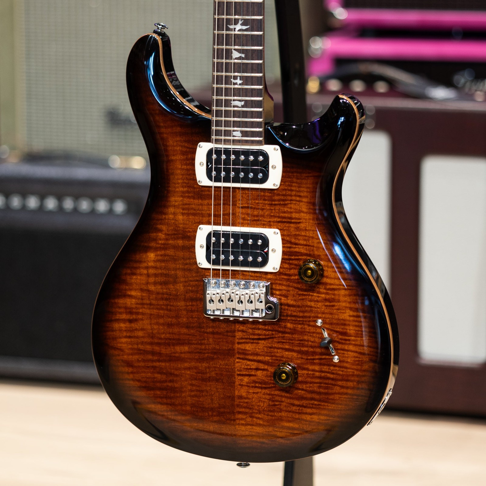 PRS SE Custom 24 – Black Gold Sunburst