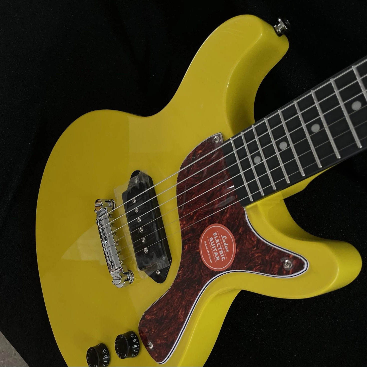 6-String Solid Body Junior Electric Guitar P90 Pickups Rosewood Fretboard