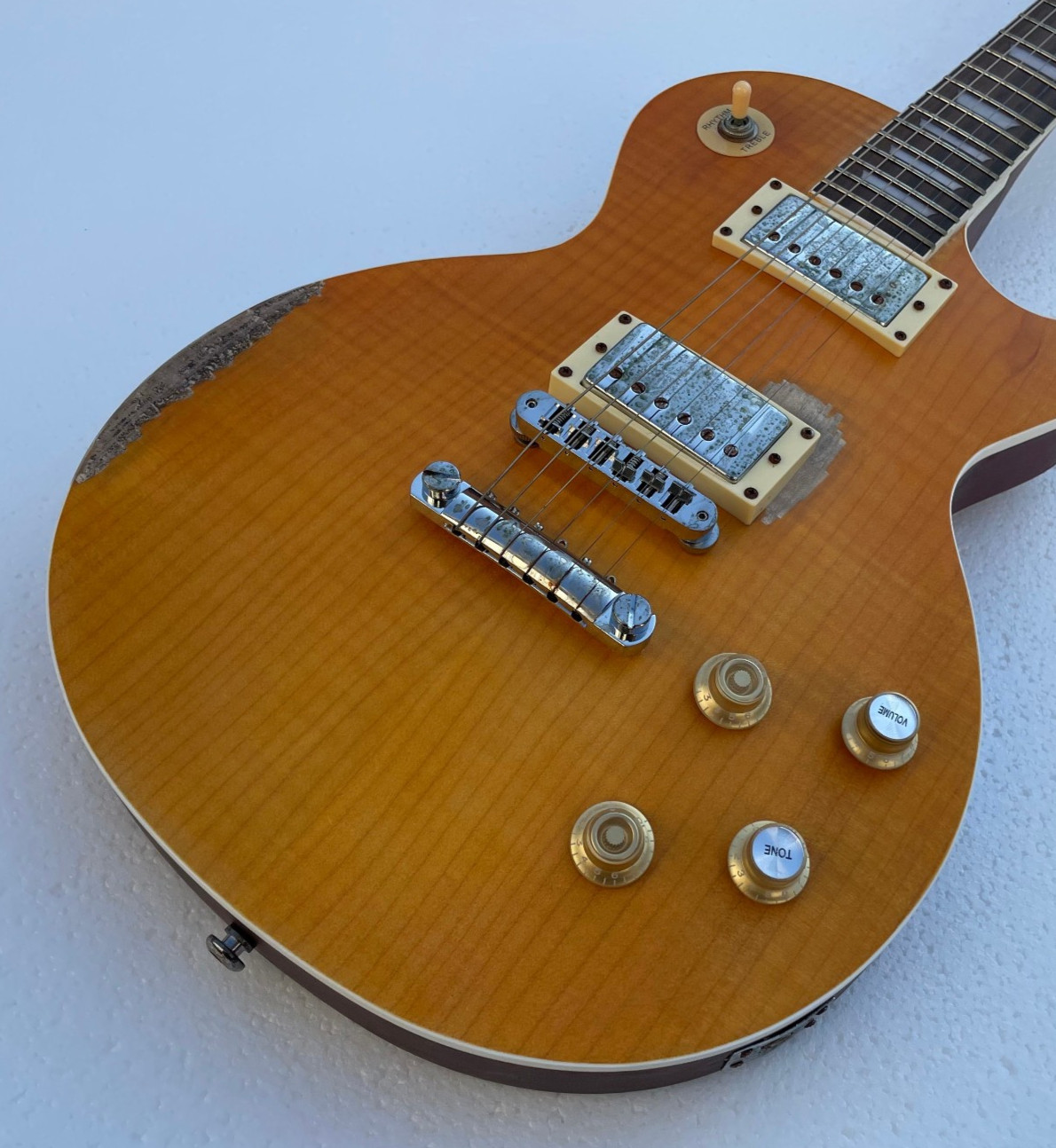 Relic 6 Strings Electric Guitar Bone Nut Matte Finished Flame Maple Top Guitarra