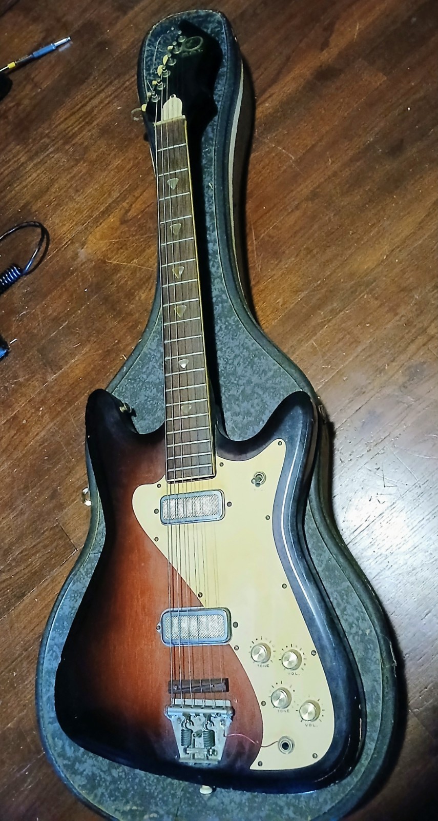 Vintage 1965 Kay Vanguard II K332 Electric Guitar with Original Case 2 Pickups