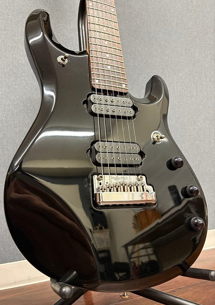 Ernie Ball Music Man JP7 John Petrucci 7 String Piezo Dream Theater Metal Guitar