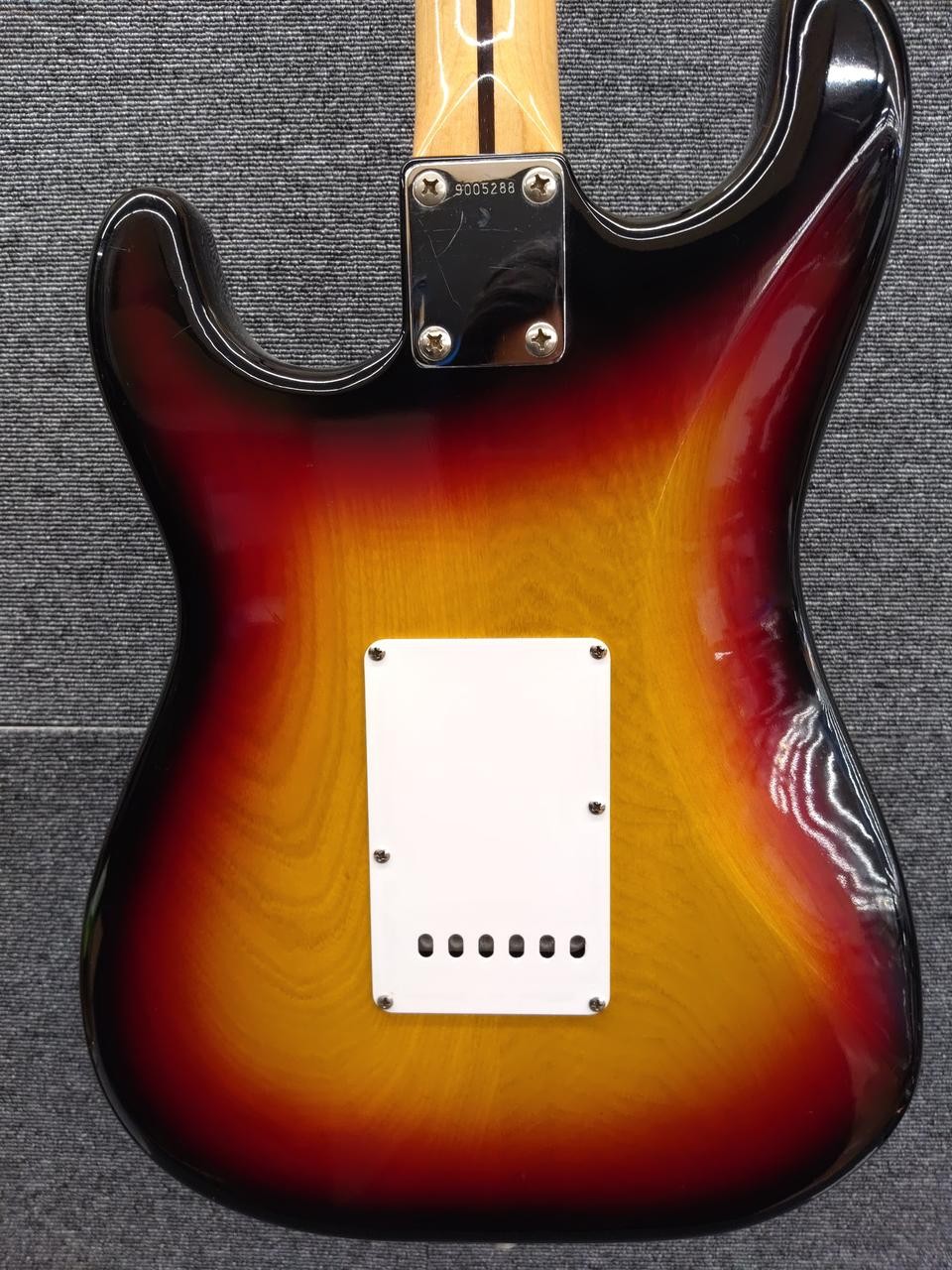 TOKAI SPRINGY SOUND ST-60