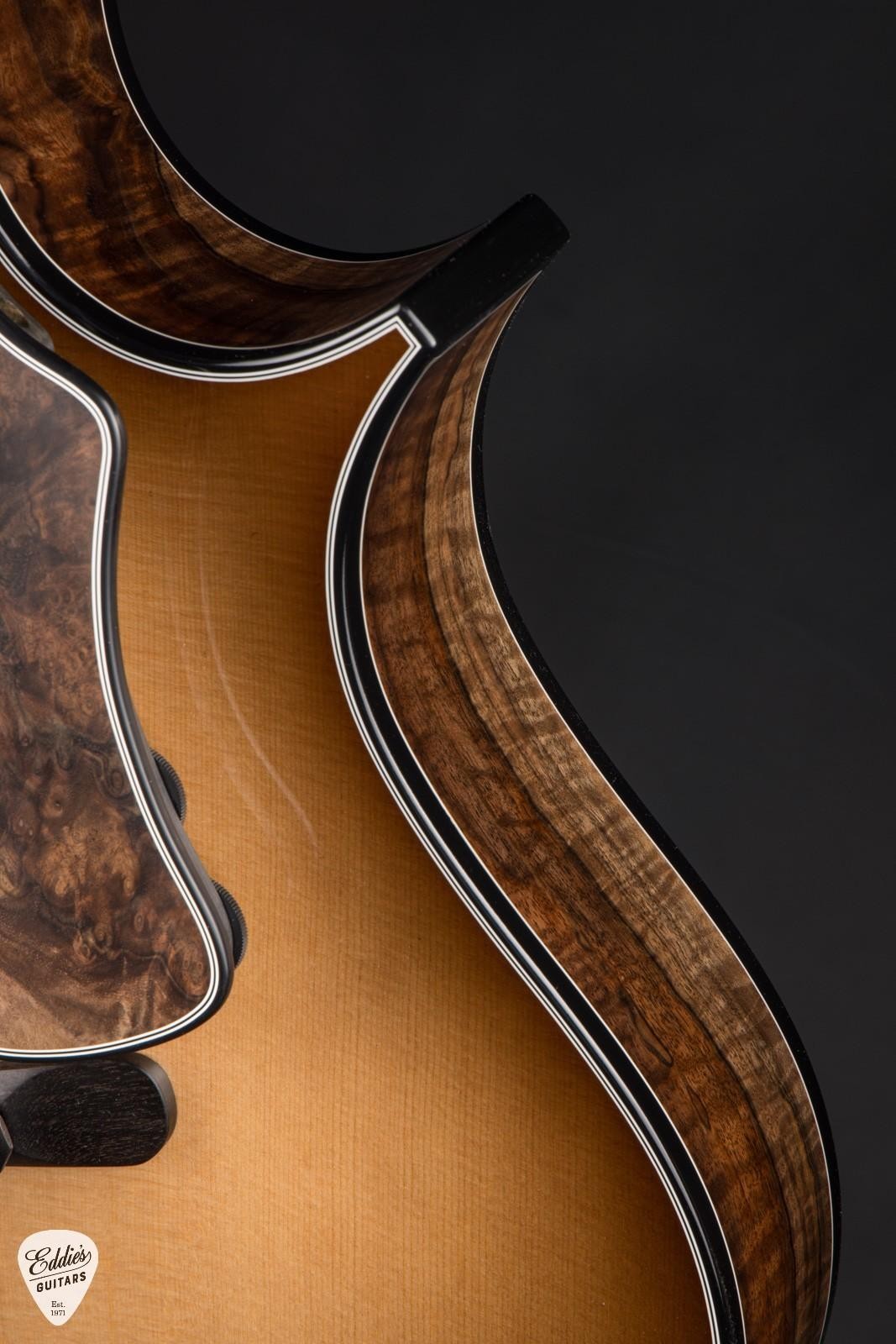 LHT Guitars Fugue – Walnut & Maple