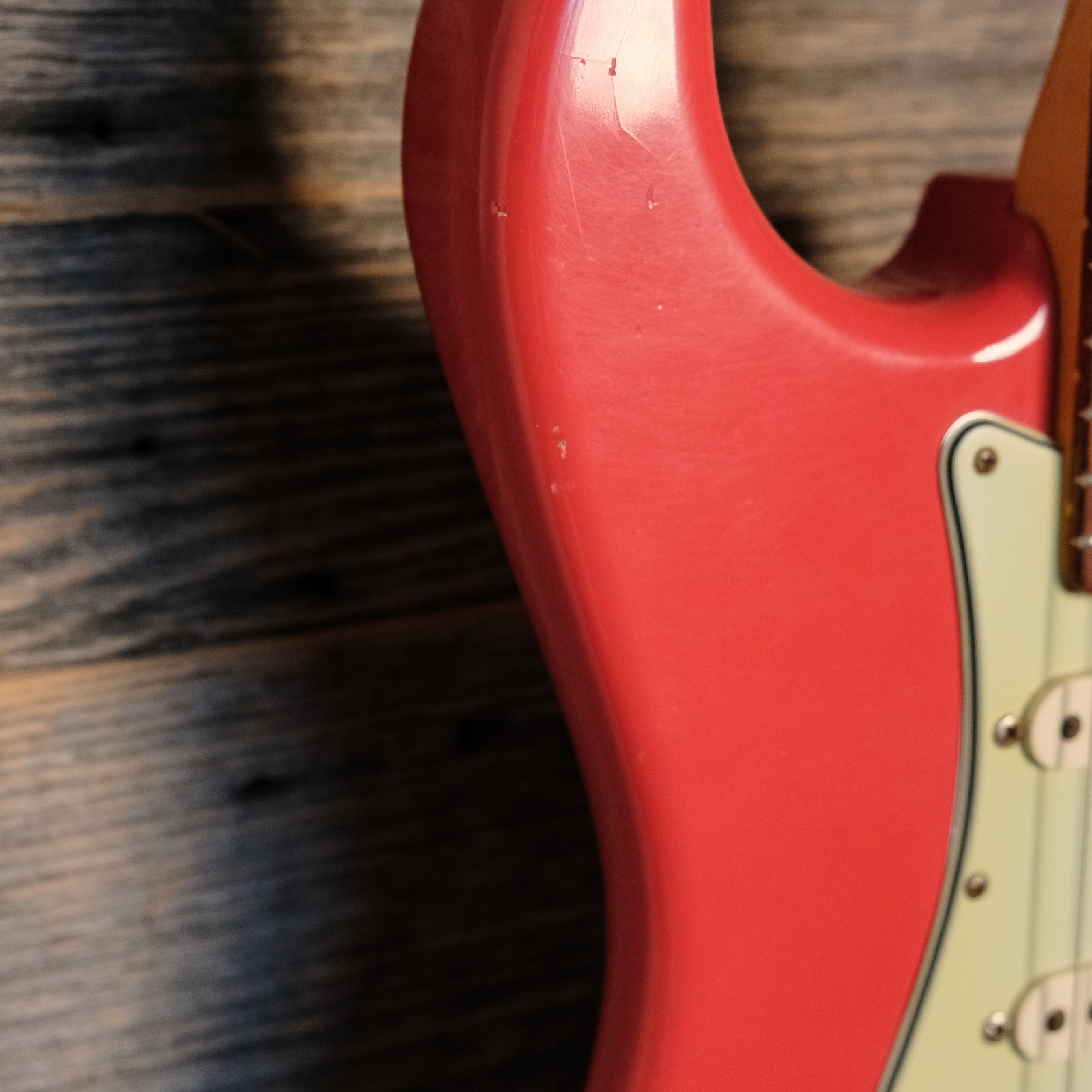 Used Fender 2006 Custom Shop 1960 Stratocaster Relic – Fiesta Red w/OHSC