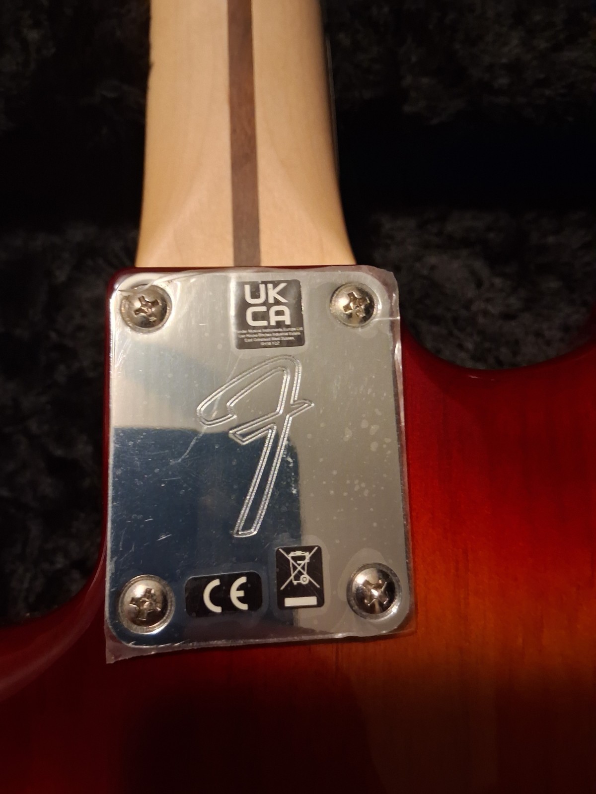 Fender Player Stratocaster HSS Plus TOP Aged Cherry Burst. New