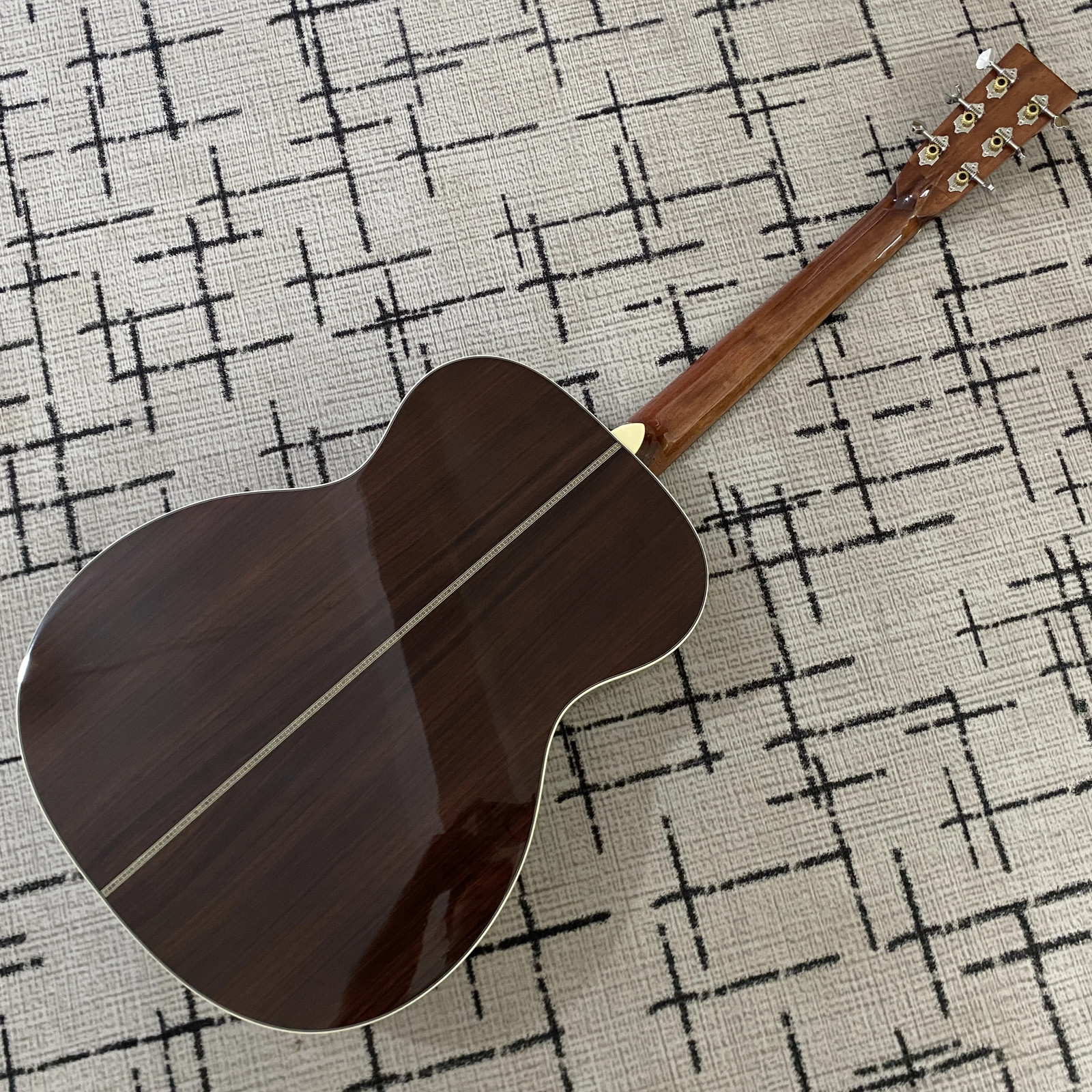 High-quality Acoustic Guitar Solid Spruce Rosewood Fingerboard