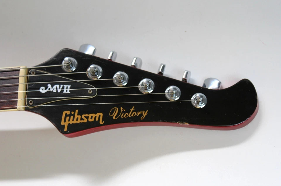 1981 Vintage Gibson Victory MV-2 Candy Apple Red MVII CAR Finish USA 1980s +OHSC