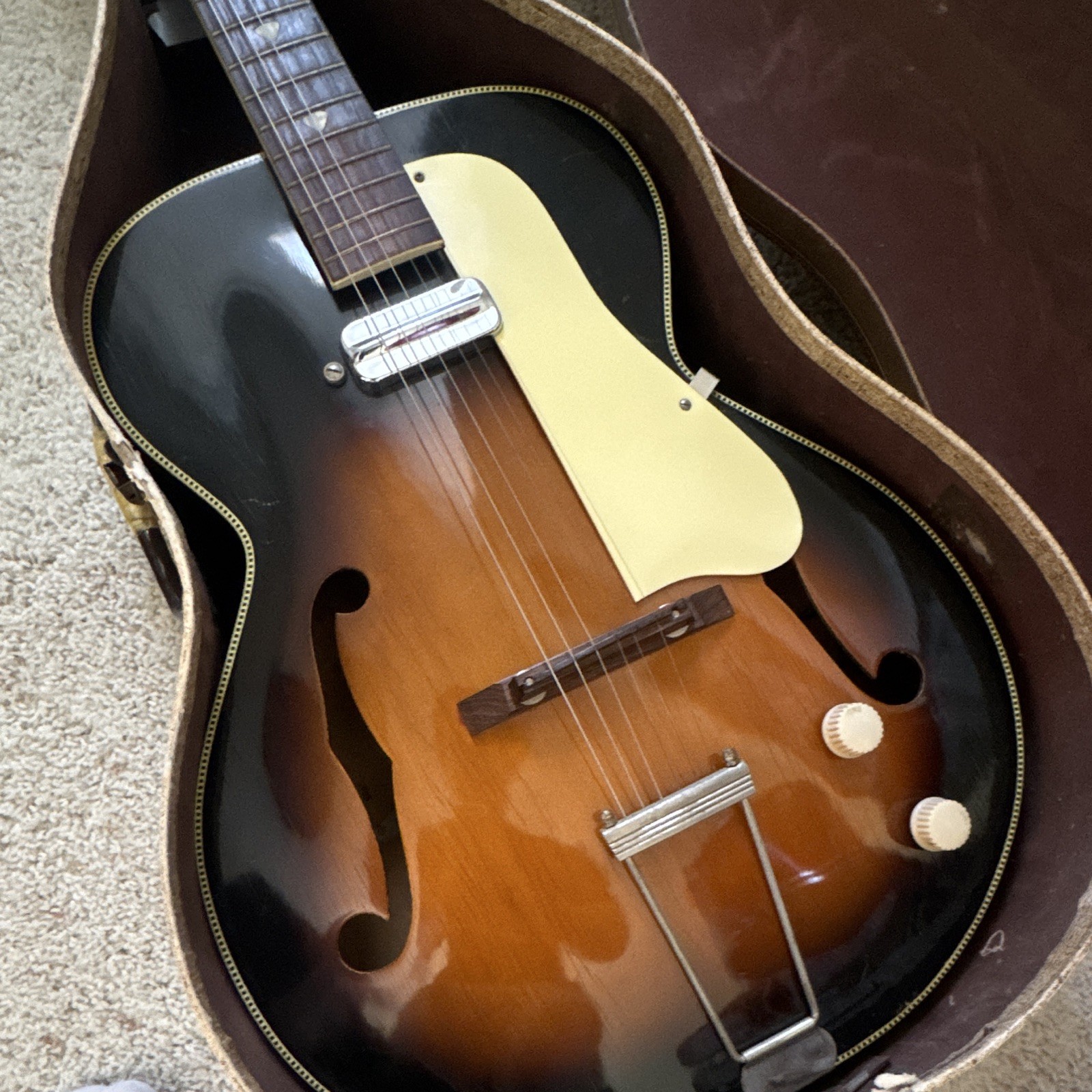 Vintage 1960’s Kay Pacer Model K6550 Hollowbody Guitar
