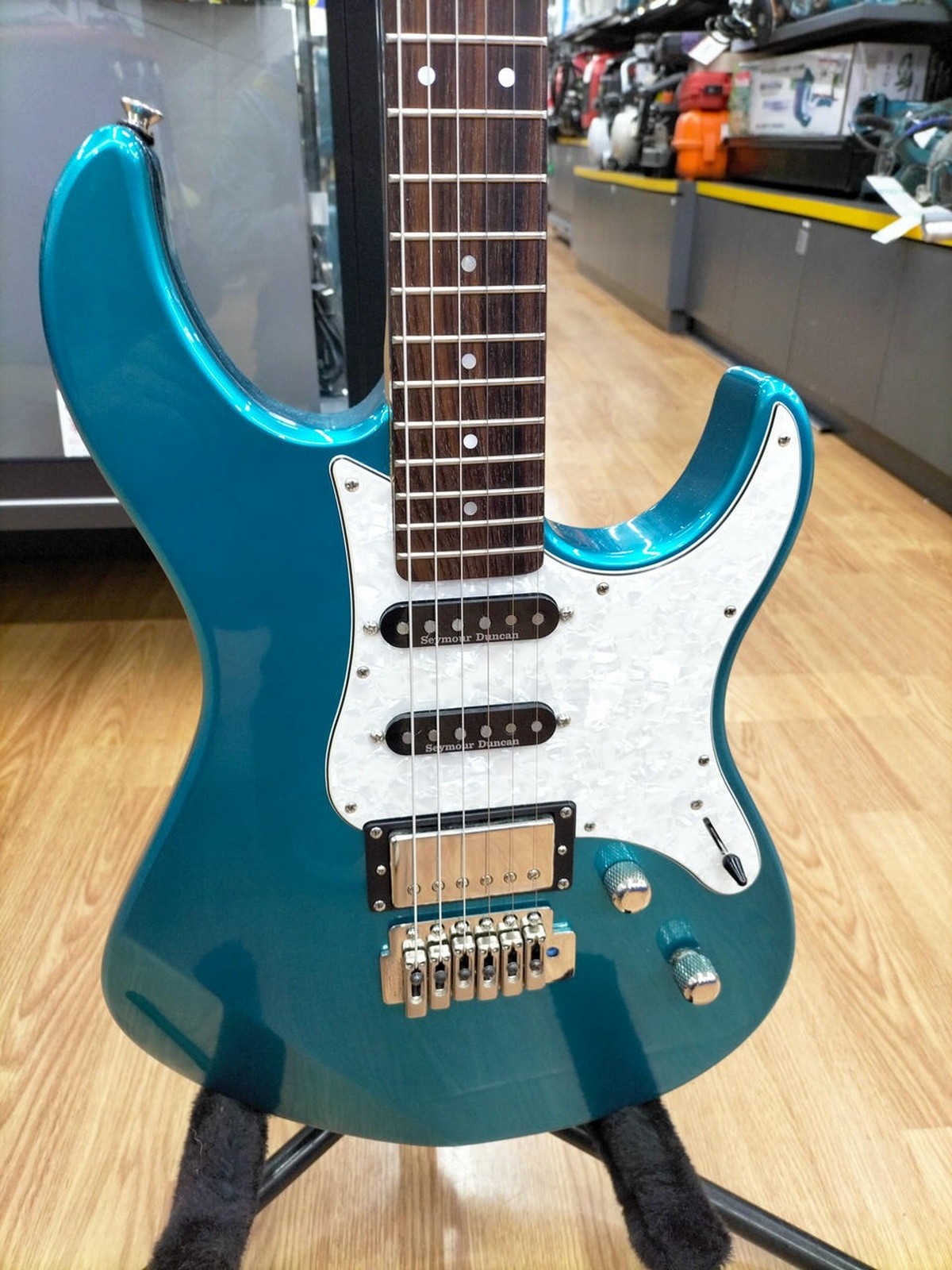 YAMAHA PAC612VIIX Used Alder body Maple neck Rosewood fingerboard w/Soft case