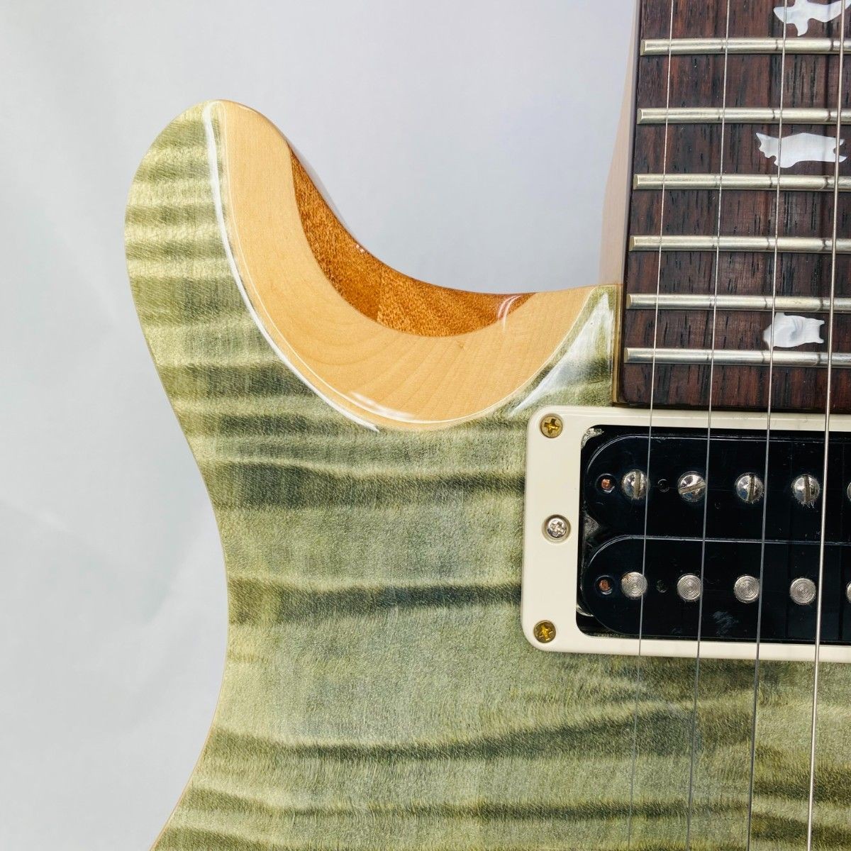 PRS SE CUSTOM 24 Lefty Trampas Green Guitar Gig Case Included