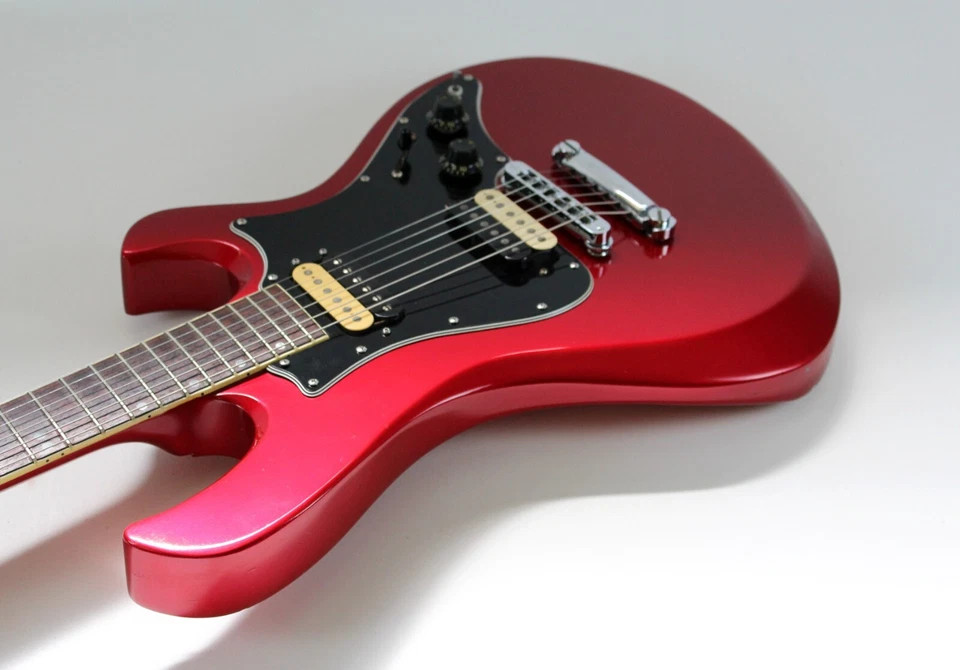 1981 Vintage Gibson Victory MV-2 Candy Apple Red MVII CAR Finish USA 1980s +OHSC