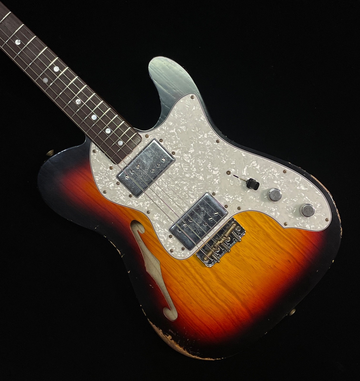 Fender Custom Shop Limited-edition 1964 “Bobbed” Telecaster Thinline Relic 3TSB