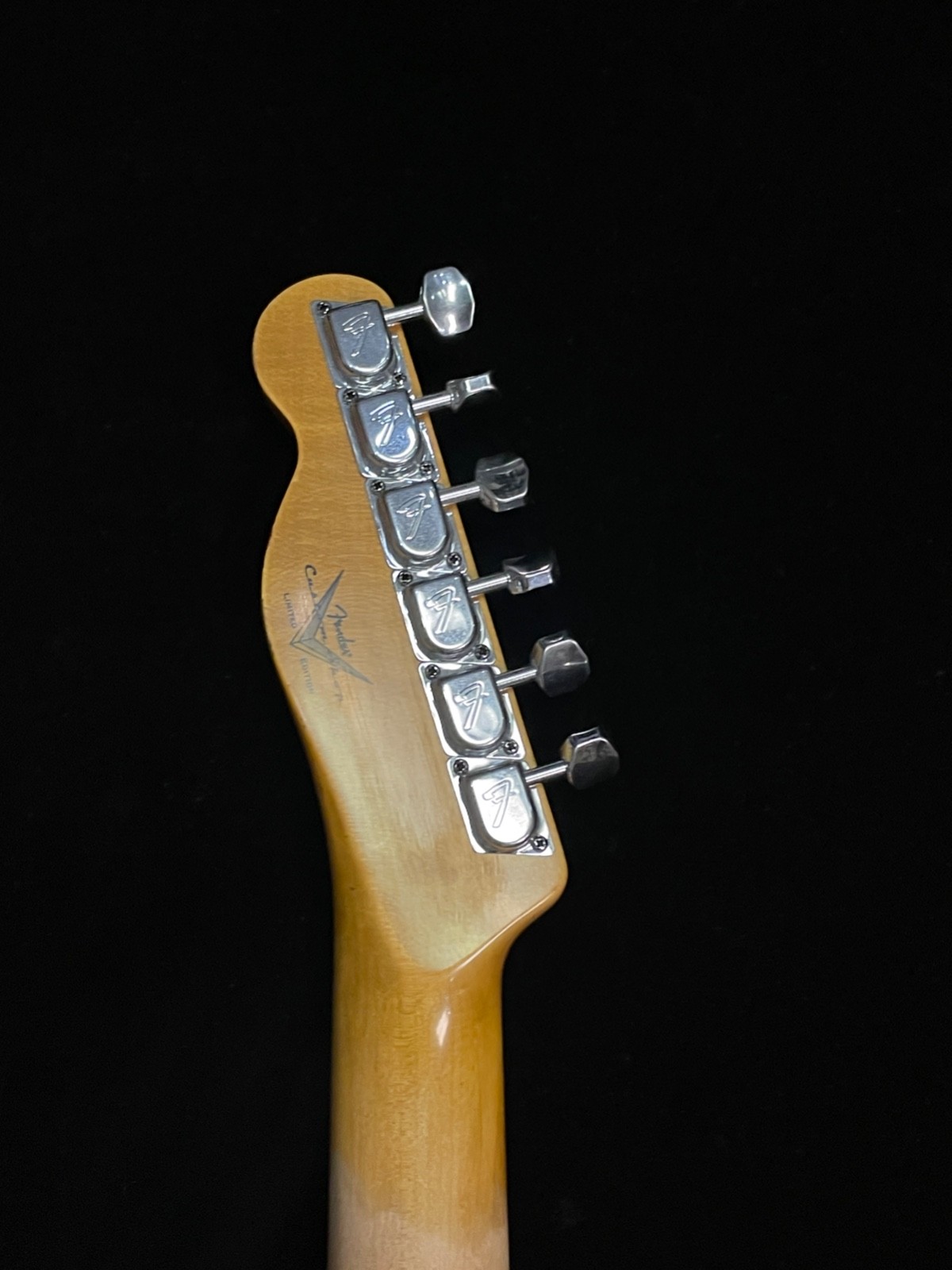 Fender Custom Shop Limited-edition 1964 “Bobbed” Telecaster Thinline Relic 3TSB
