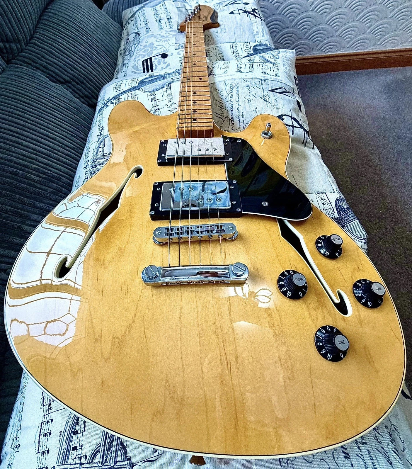 Fender Modern Player Starcaster (Natural Finish)