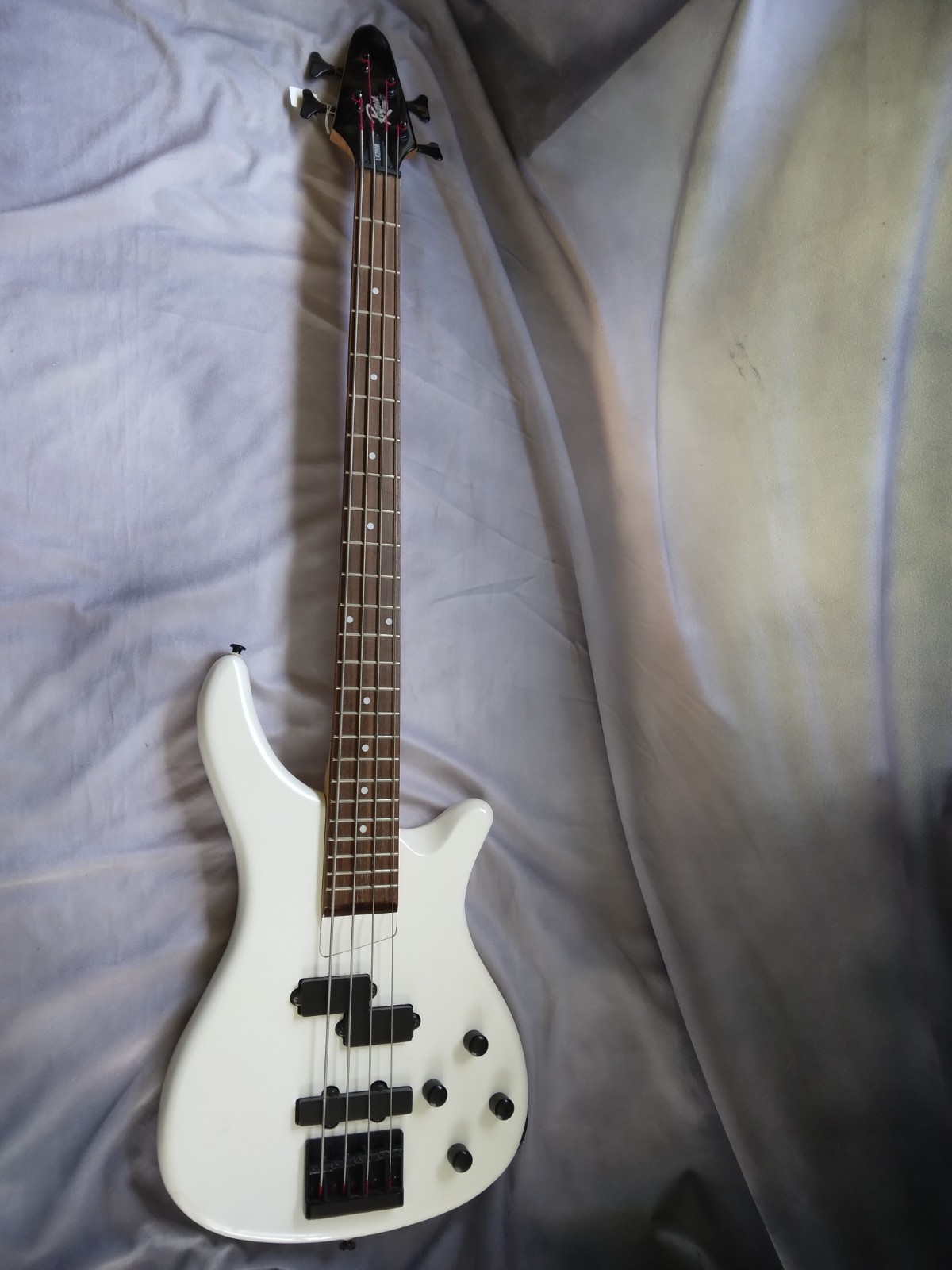 Rogue, Pearl White, Model LX200B Bass Guitar, Full Scale. Made in Korea.