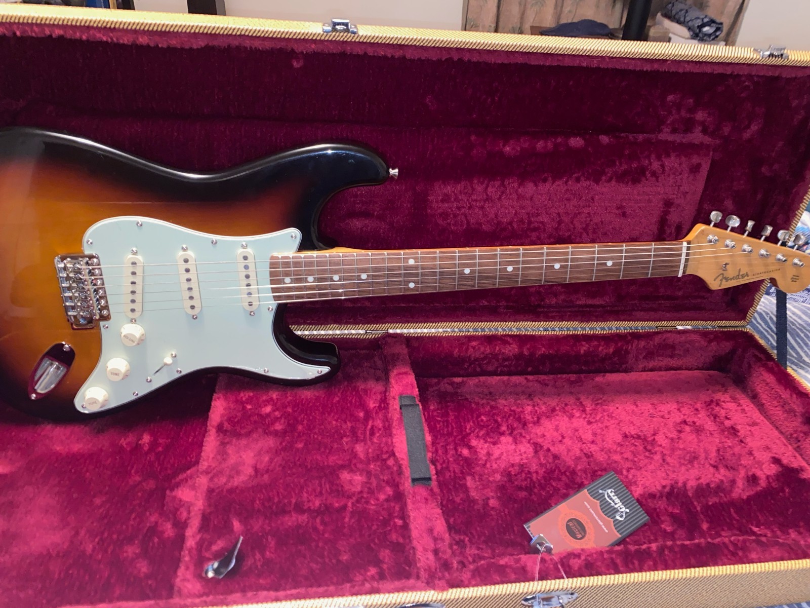 FENDER Stratocaster, 93′ ST-62 AVRI Pickups! Guitar