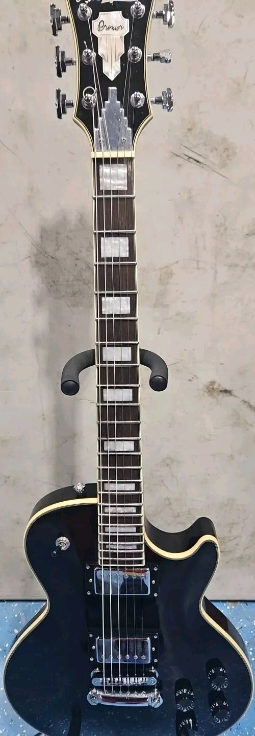 D’Angelico Premier New York Electric Guitar with Soft Case – Black