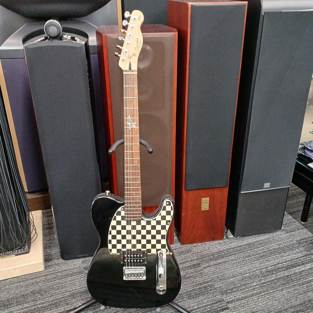 SQUIER AVRIL LAVIGNE TL BLK Electric Guitar