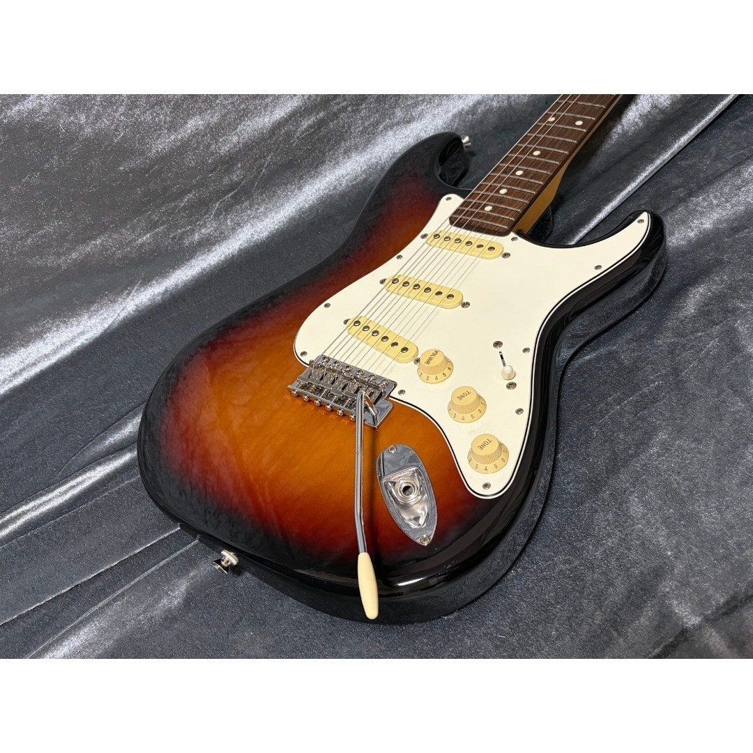 Rare materials used, lacquer finish History TH-SV/R