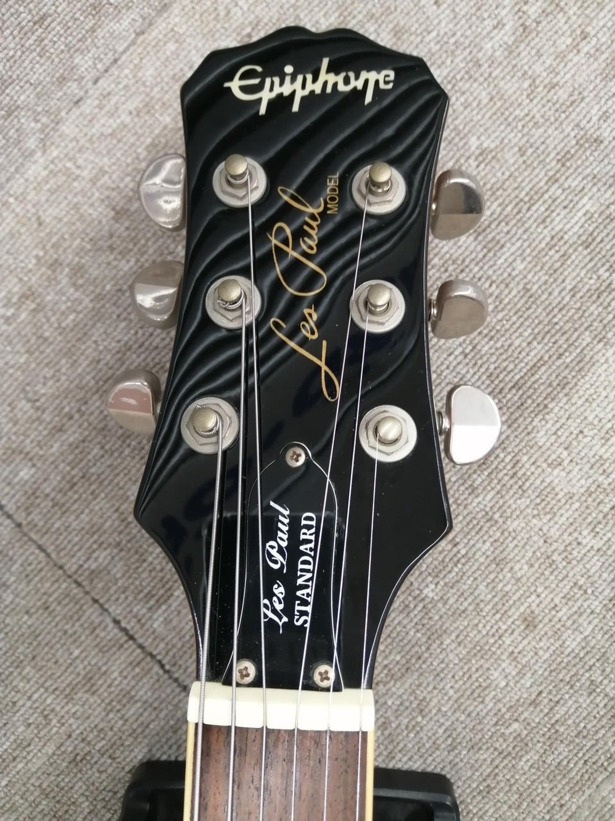 EPIPHONE LESPAULSTANDARD Used Mahogany body Mahogany neck Cherry Burst