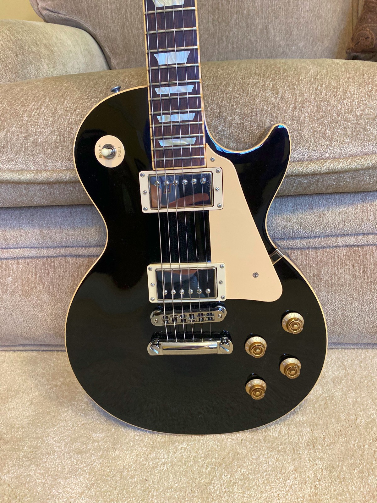 2006 Gibson Les Paul Standard Black w/case – Closet Classic!