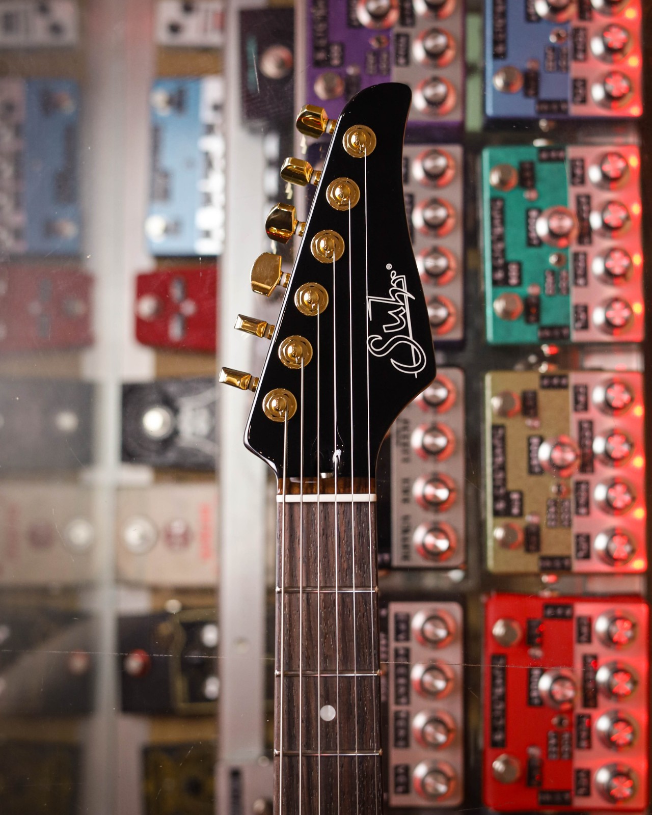 SUHR CLASSIC S CUSTOM – CHILI PEPPER RED BURST