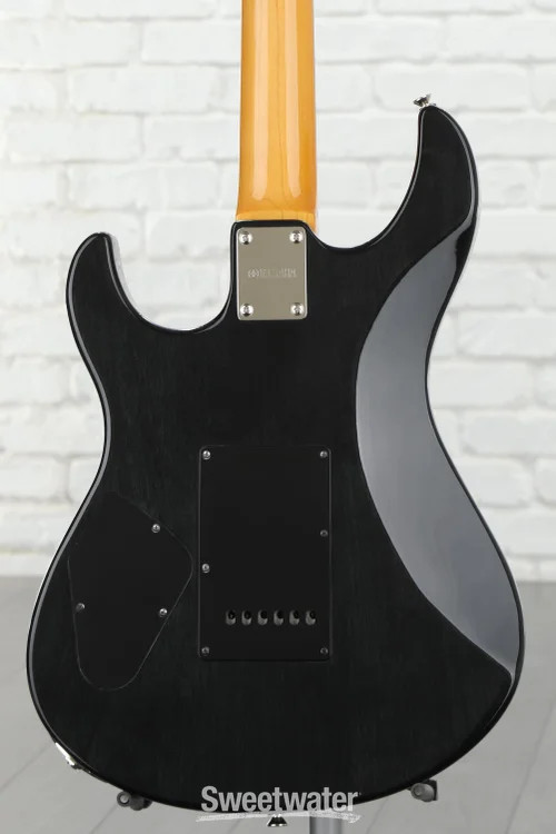 Yamaha PAC612VIIFM Pacifica – Translucent Black