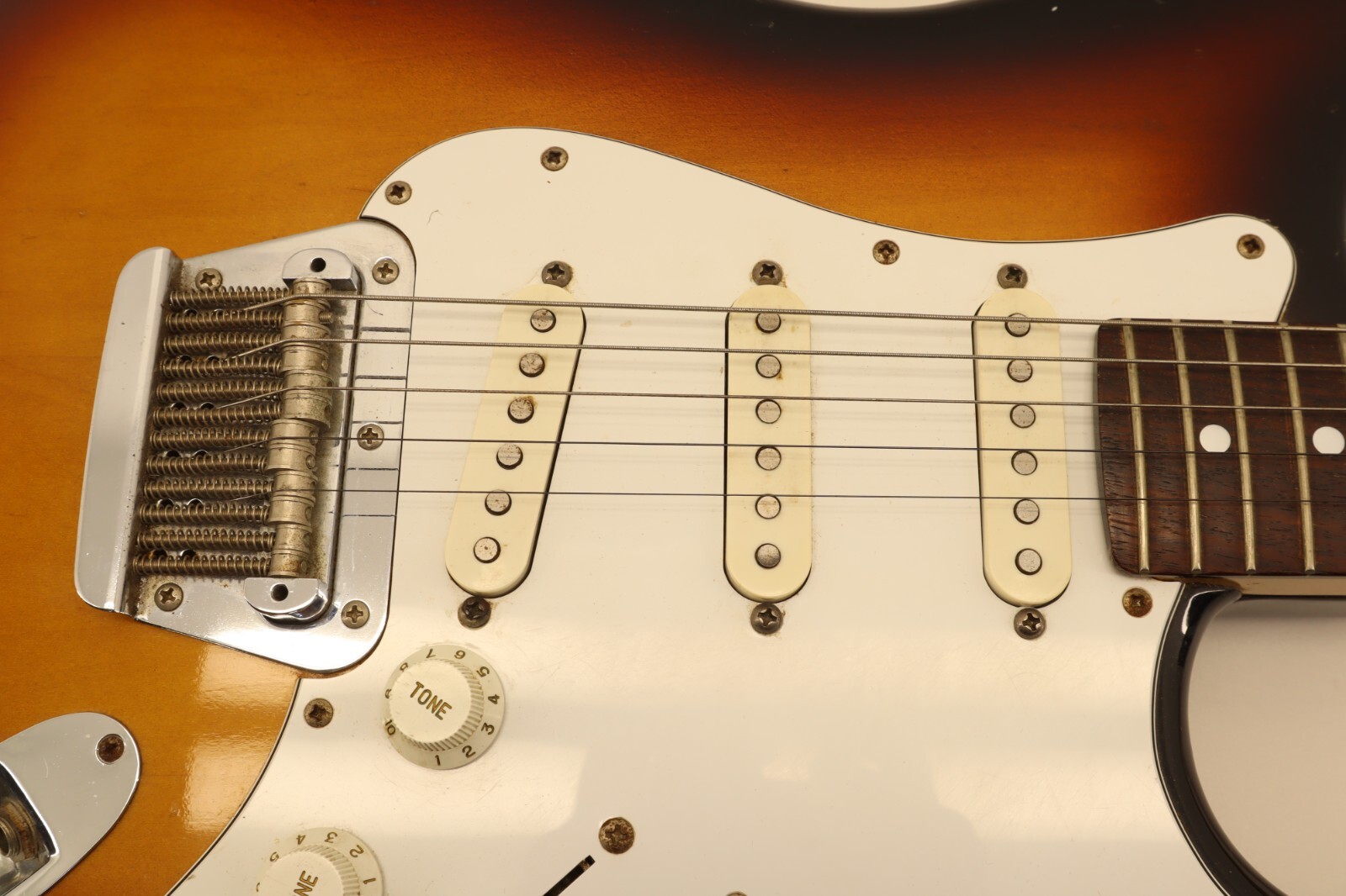 1996 – 1997 Fender Stratocaster XII 12 String Electric Guitar