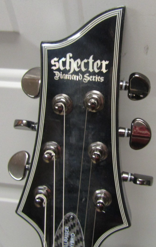 2024 Schecter Hellraiser Hybrid Diamond Series – EMG – Electric Guitar