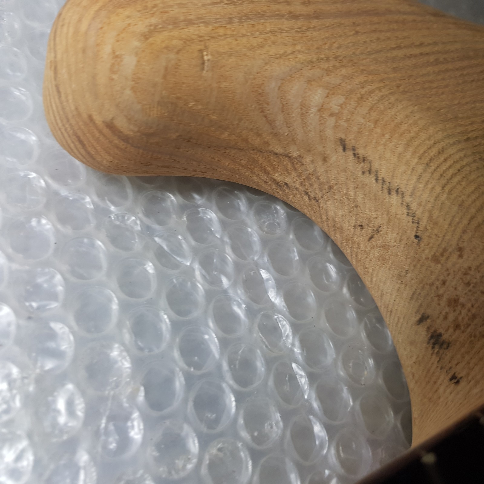 80’s NECK THROUGH SWAMP ASH BODY STR*T – made in GERMANY