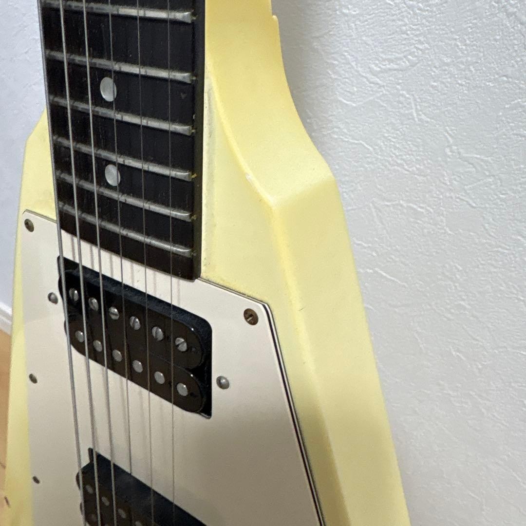 Gibson USA Flying V ’67 White Safe packing!