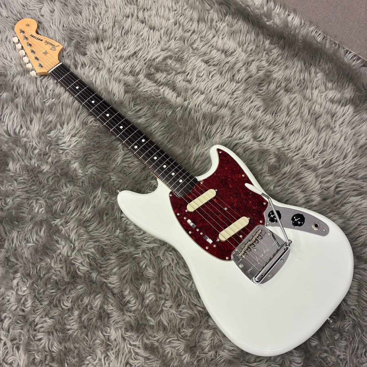 Fender Used Made in Japan Traditional 60s Mustang Olympic White Rosewood