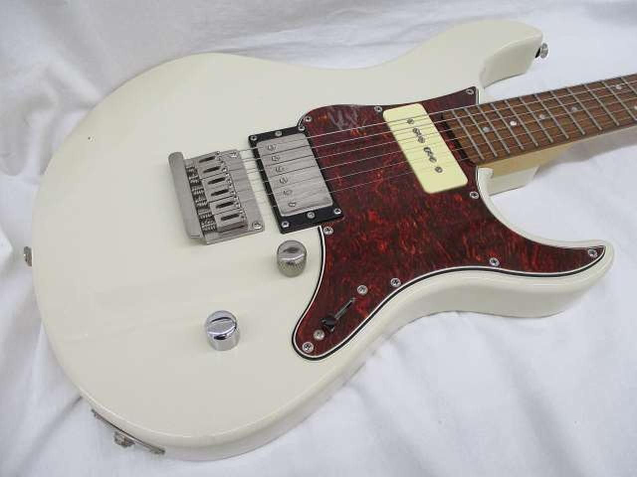 YAMAHA PAC311H electric guitar