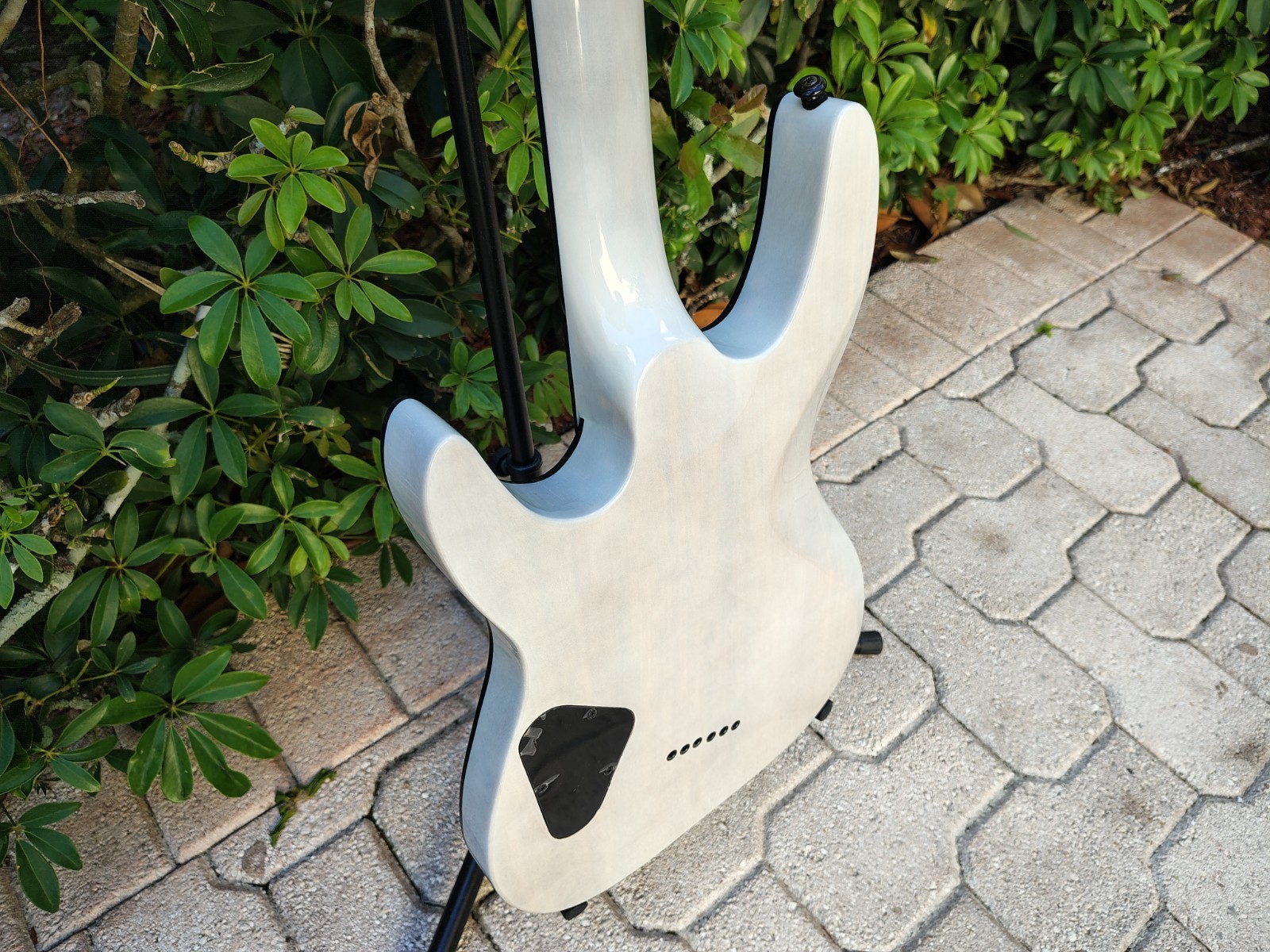 Diamond Guitars Barchetta STF Transparent White Electric Guitar!